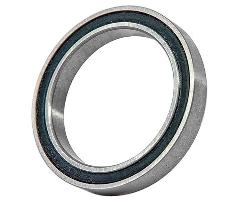 El uso de la tecnología de la información en el ámbito de la seguridad de la información es un requisito fundamental para la aplicación de la presente Directiva.